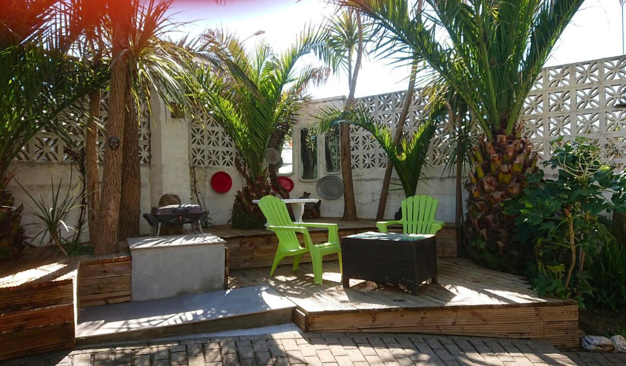 The Black Palms - Fistral Apartamento *
